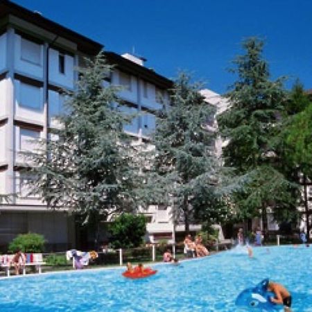 利尼亚诺萨比亚多罗Lignano With Pool公寓 外观 照片