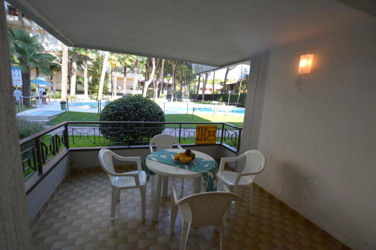 利尼亚诺萨比亚多罗Lignano With Pool公寓 外观 照片