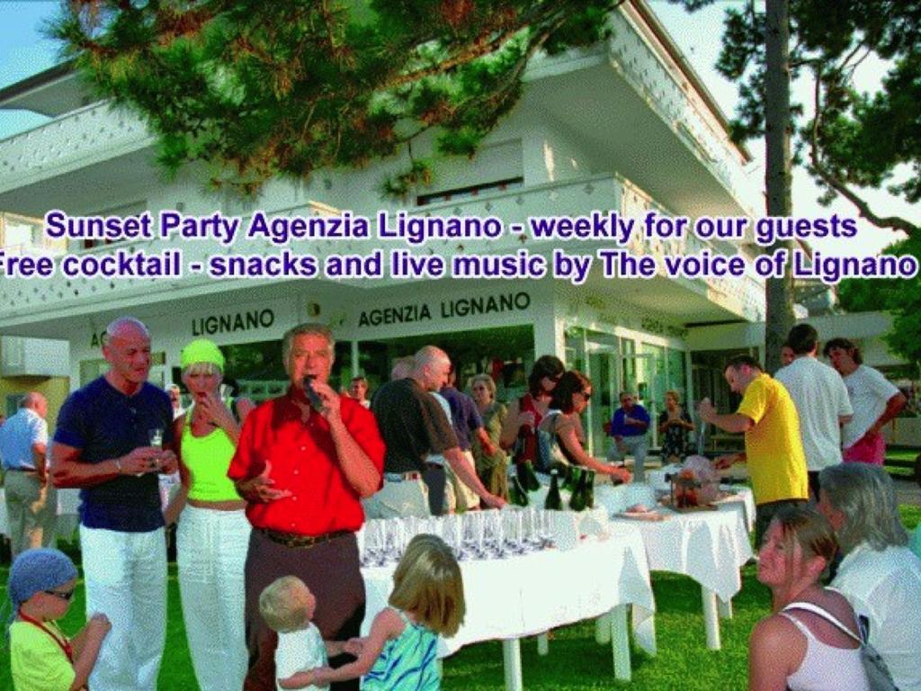 利尼亚诺萨比亚多罗Lignano With Pool公寓 外观 照片